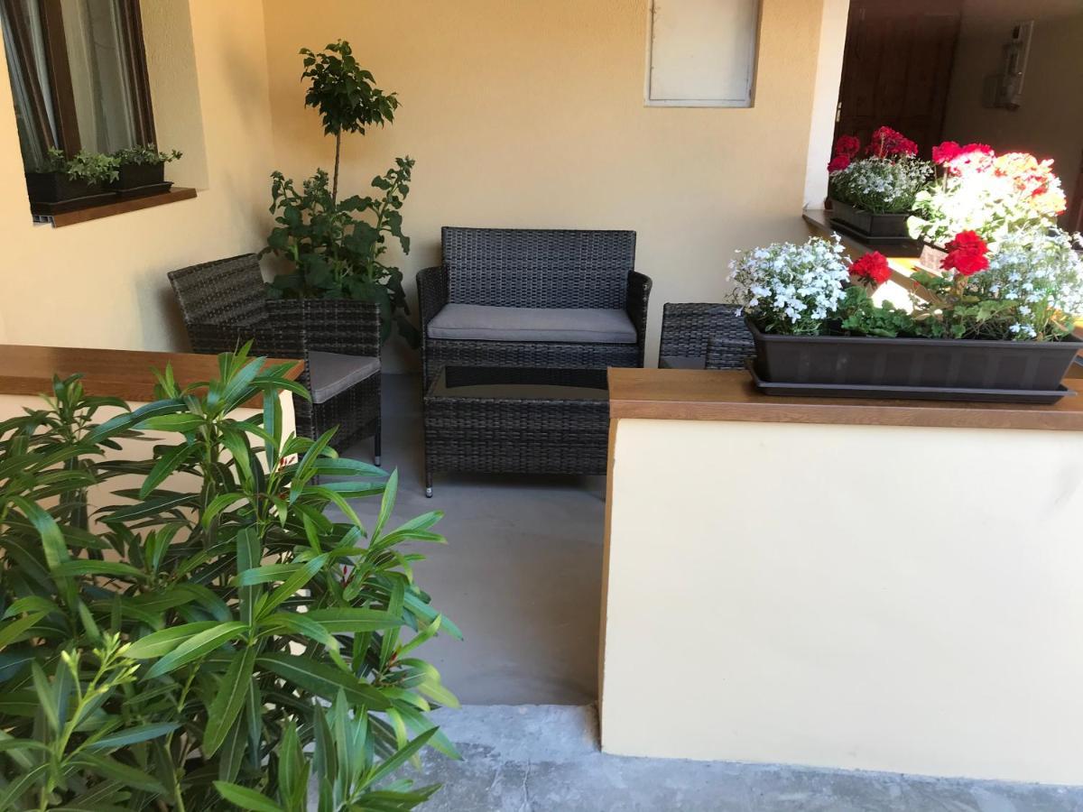 Komfort Apartman Vác Kültér fotó